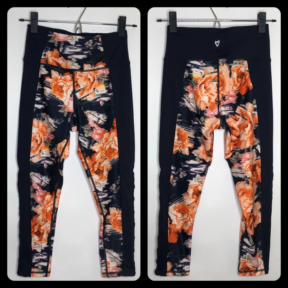 BETSEY JOHNSON PERFORMANCE Give Love Get Love black orange floral leggin… - Picture 3 of 11